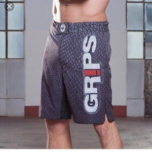 Grips Shorts